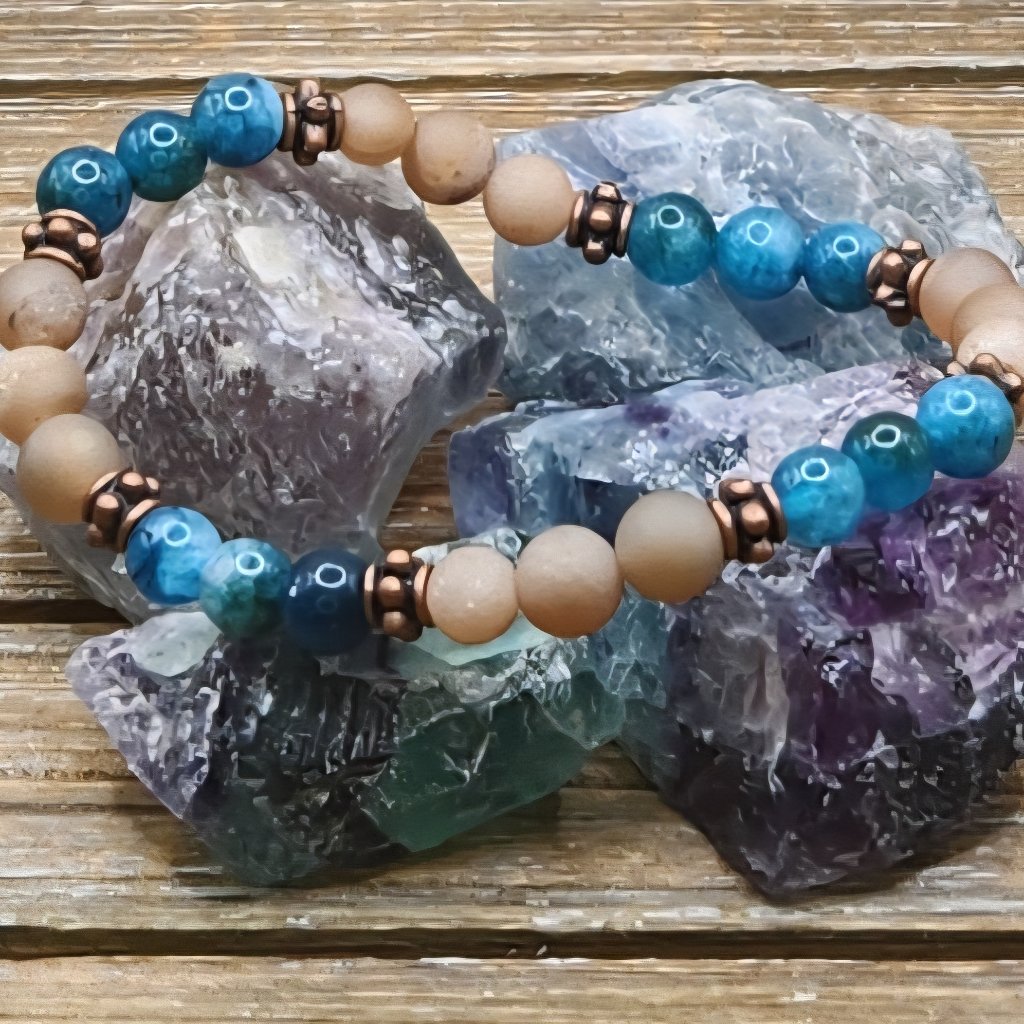 Apatite Champgne Druzy Agate And Copper Beaded Bracelet 19$